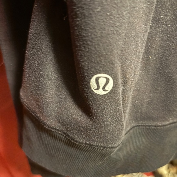 Lululemon running longsleeve shirt with reflectors - Picture 2 of 5